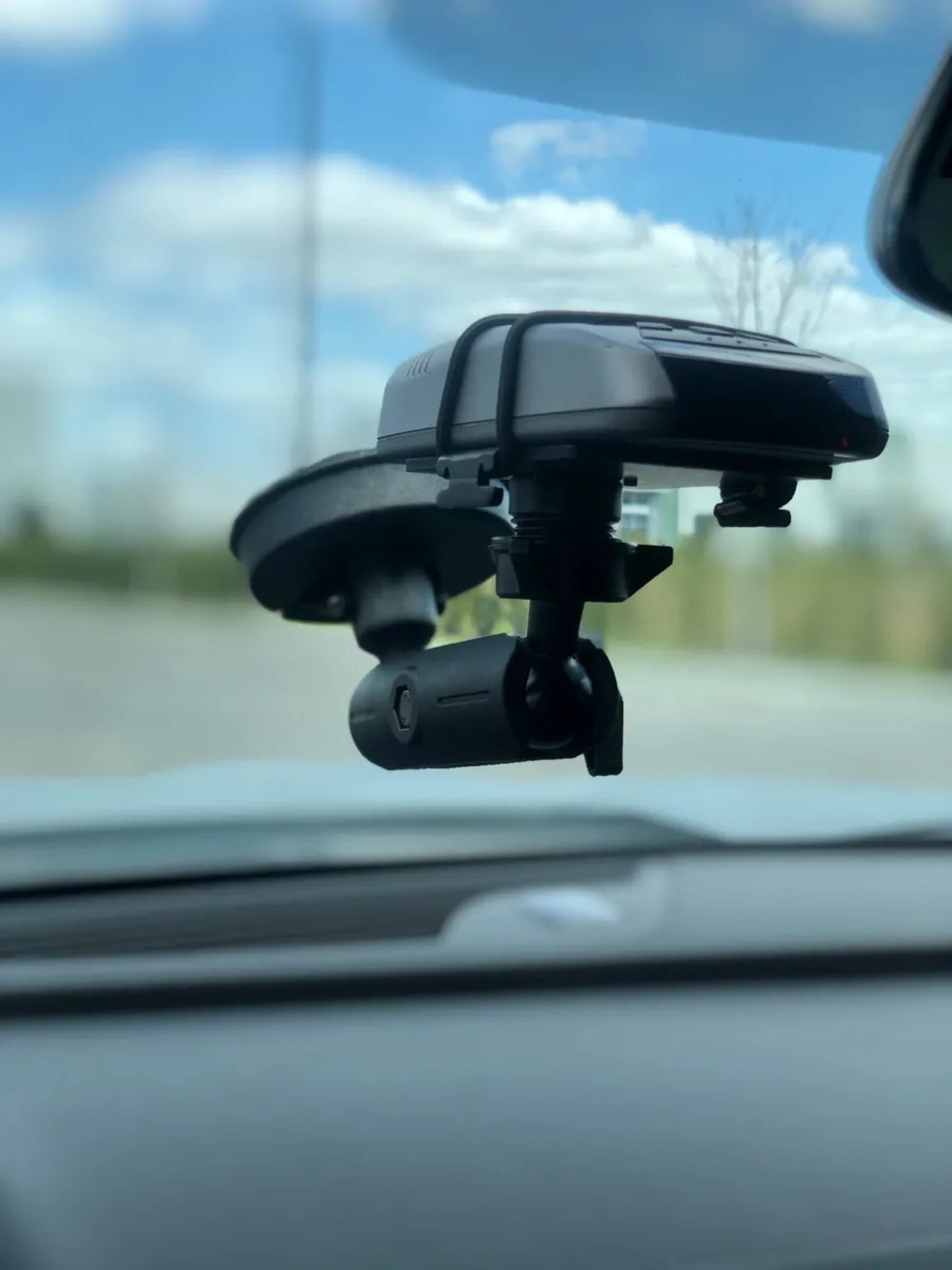 Auto/Truck Suction Cup Mount Kit